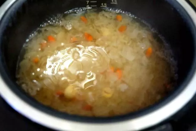 入秋之後多喝這個湯,潤肺止咳防秋燥,常喝氣色好