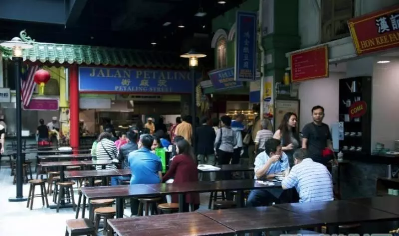 雲頂一盤雞飯要價21令吉沒想到人們還是每天大排長龍搶著吃,到底是為什麼? -