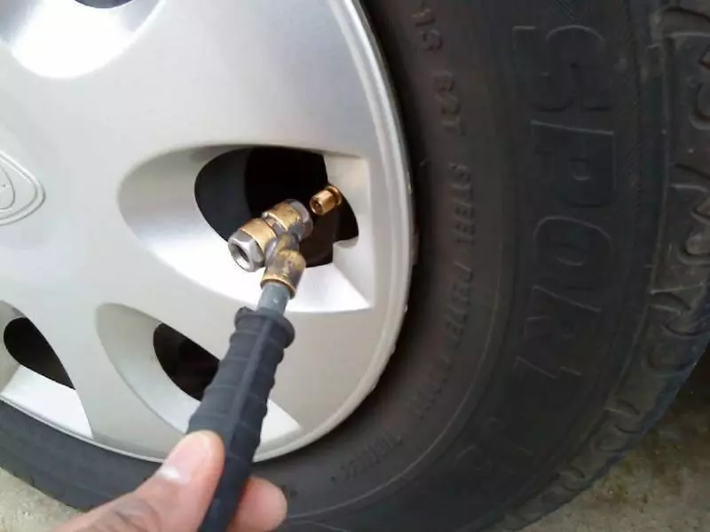 汽車輪胎打風多少才標準呢?教你如何正確打風步驟和了解輪胎