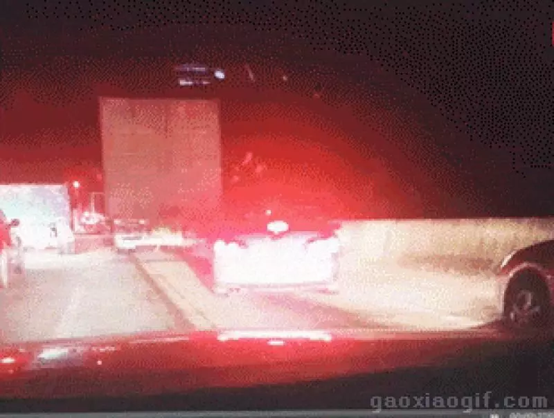 羅厘司機終於說了大實話:「為什麼我們不踩剎車」看完沉默了…