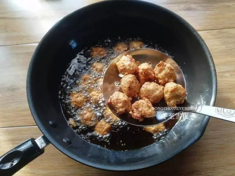 兒子不喜歡吃豆腐,我換種方法做,他一口一個,老公也一起搶著吃