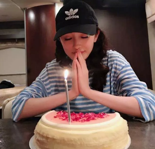 baby曬與楊冪慶生美照,兩人幾年的變化讓人瞬間啞口無言,網友:劉愷威偷笑了…