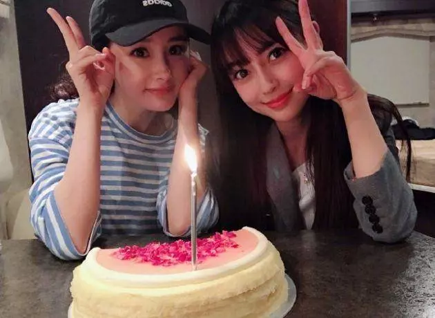 baby曬與楊冪慶生美照,兩人幾年的變化讓人瞬間啞口無言,網友:劉愷威偷笑了…
