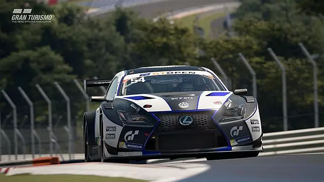 不只有最新車款,Gran Turismo Sport 更新後連經典老車都有!