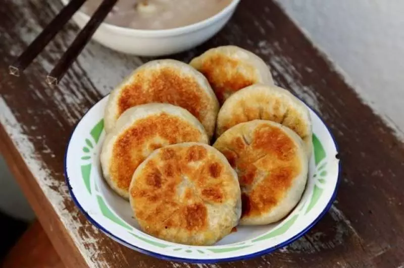 為何素餡的賣的比肉餡好?小吃店老闆解密~