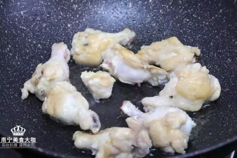 蜜汁小雞腿 雞腿的新做法,香嫩多汁又入味,大家一定要試試,讓你越啃越上癮