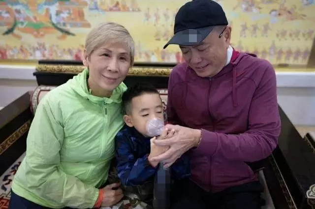 陳小春初次見岳父喊「Uncle」, 對方打住:我只比你大6歲