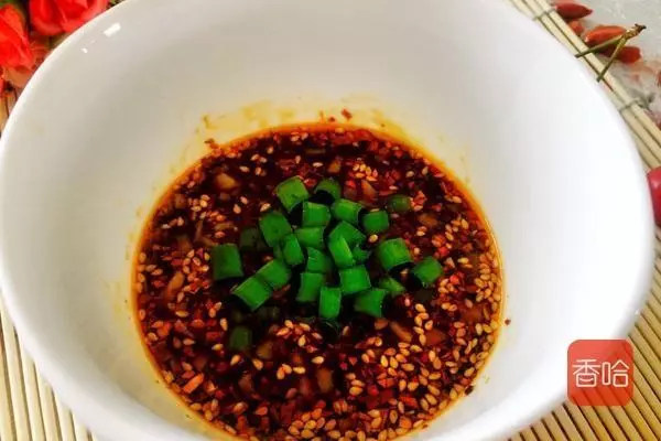 跟大廚學來的秘制蘸料法,要學的速來,簡單易操作,吃嘛嘛香