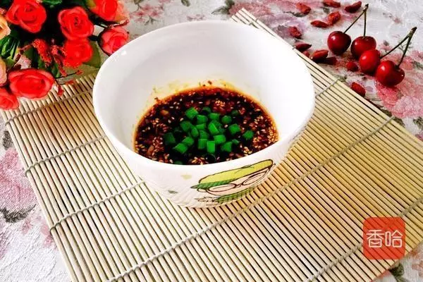跟大廚學來的秘制蘸料法,要學的速來,簡單易操作,吃嘛嘛香