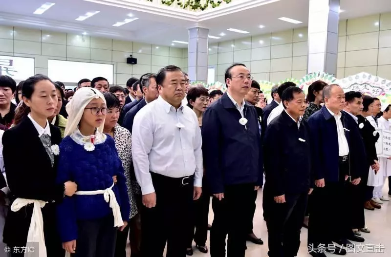致敬41歲醫生患病離世,捐出全部器官,生命鑄醫魂大愛留在人間