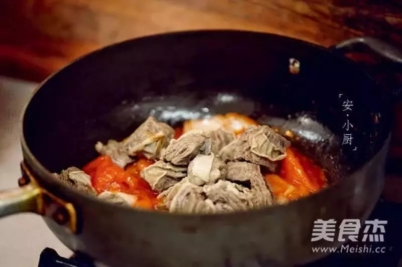 | 番茄土豆燉牛腩 | 牛肉怎麼做肉質不會老?番茄牛腩的精華全在這兒了