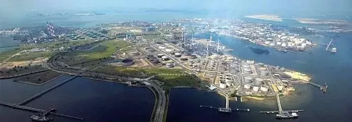 沒有一滴油的新加坡,怎麼變成了世界第三大煉油國?