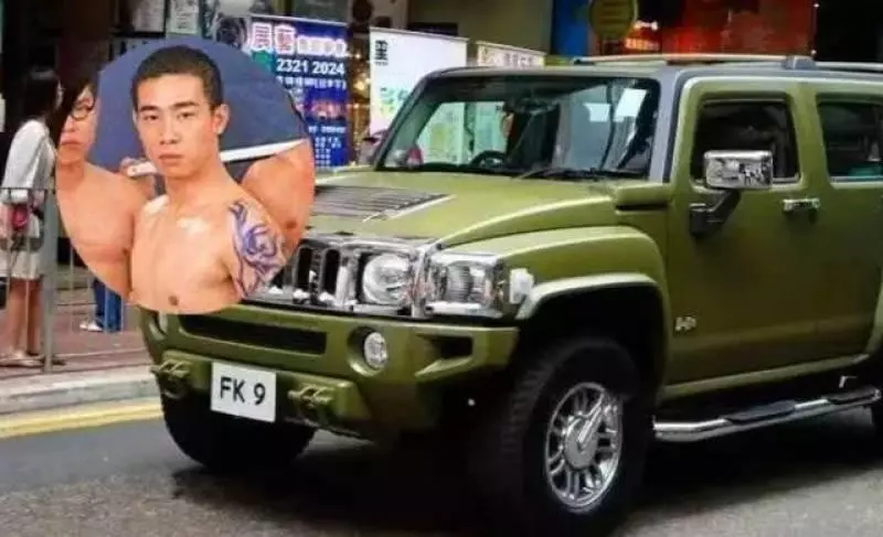 陳小春自曝已10年沒有換車,看了他的座駕後,網友:別想了