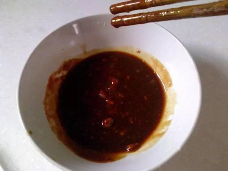 五花肉別炒著吃,試試香芋蒸扣肉,上菜5分鐘就吃完了