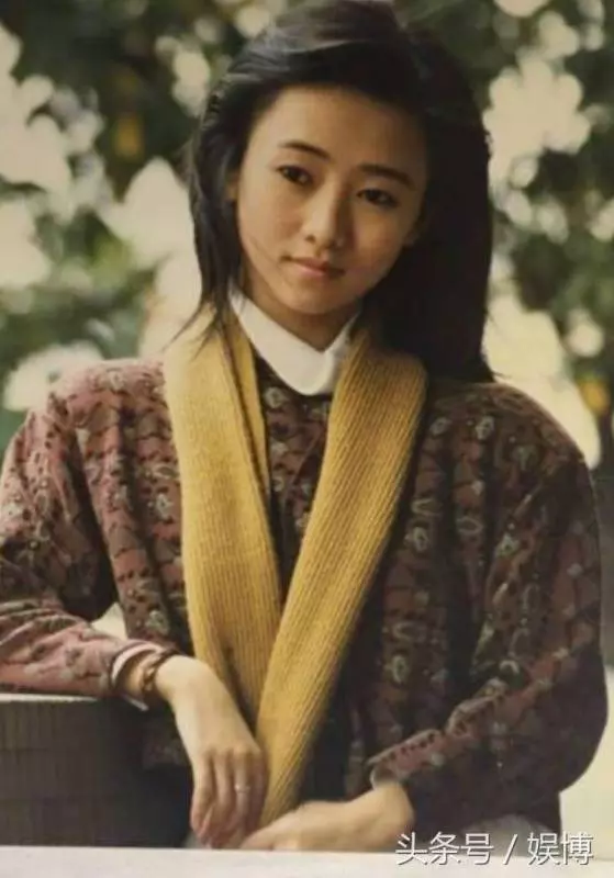 盤點女神年輕照:玉女掌門人周慧敏,台灣第一美女蕭薔,性感美艷翁虹,全都輸給了她