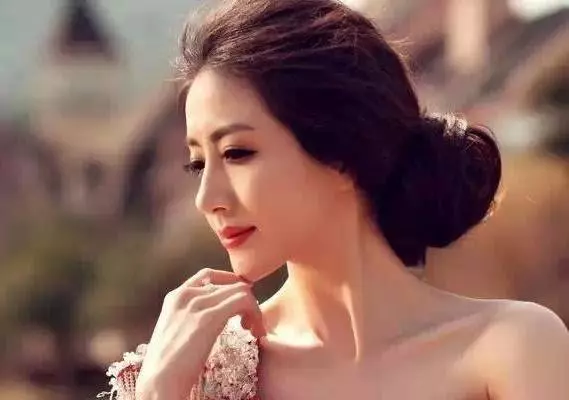 有存款和沒存款的女人,區別到底差在了那裡?很現實