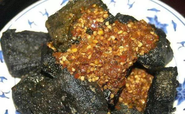 太可怕了!千萬別吃了!10大「最毒」的路邊小吃,比毒品還毒