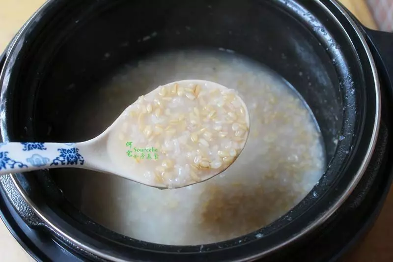 這6款秋粥很養人,有咸有甜,有肉有素,每天換著吃不會膩!