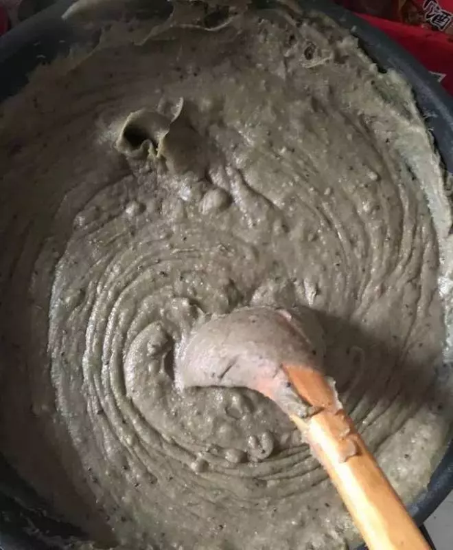 黑芝麻綠豆蔓越莓做出的月餅,低油少糖的餡料~
