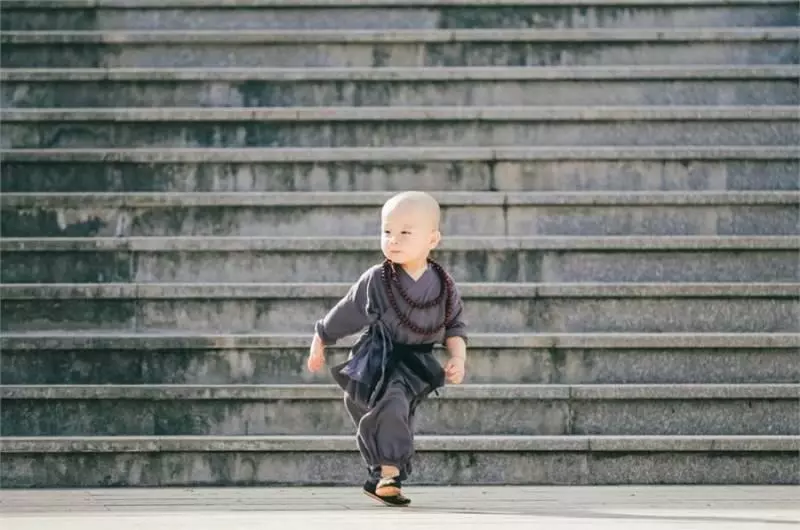 師傅說:不如意的時候,就想想這4句話,不管男女、不管多大年齡,終生受用
