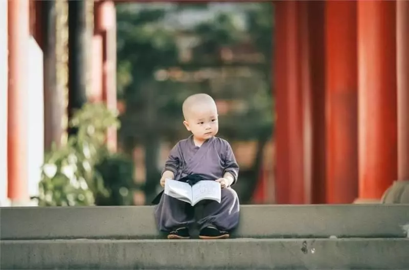 師傅說:不如意的時候,就想想這4句話,不管男女、不管多大年齡,終生受用