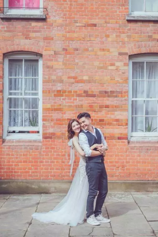 【又喜訊】TVB又一視帝宣布結婚:「是時候用最大努力建立美滿的家~」10張婚紗照超唯美準新娘每一張笑得好開懷