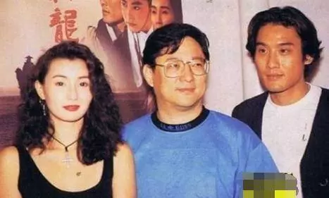 63歲任達華與60歲梁家輝近照對比,網友感慨:兩人妻子差距太大了