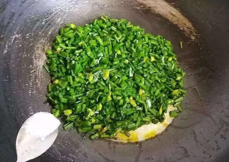 白露後看到這菜必買只需3元錢,實惠又美味