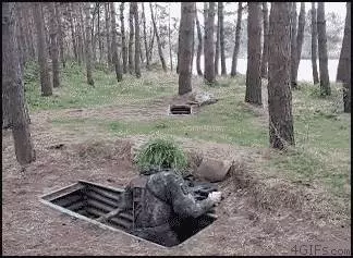 19張大兵們搞笑耍笨的有趣圖片