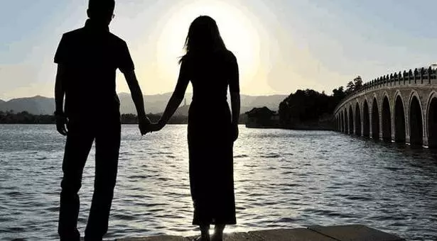 「一妻多夫」制的地方,女子如何分配晚上時間,看完有點尷尬 -