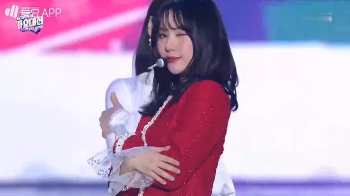 [GFRIEND][分享]181225 SBS歌謠大戰合作舞台！普美-多賢-銀河-玟星感性改編《花路》