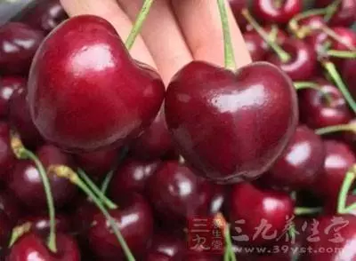 堅持食用可改變頭髪稀疏的問題,容易讓白髪變黑髪