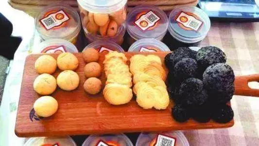 冒煙冰淇淋、蜂窩煤蛋糕…… 「網紅食品」很美味,可它健康嗎?