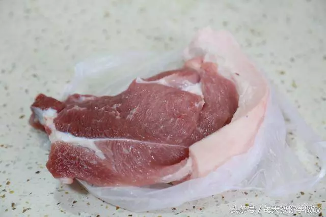 超簡單的一款營養湯,小學生吃了身體棒