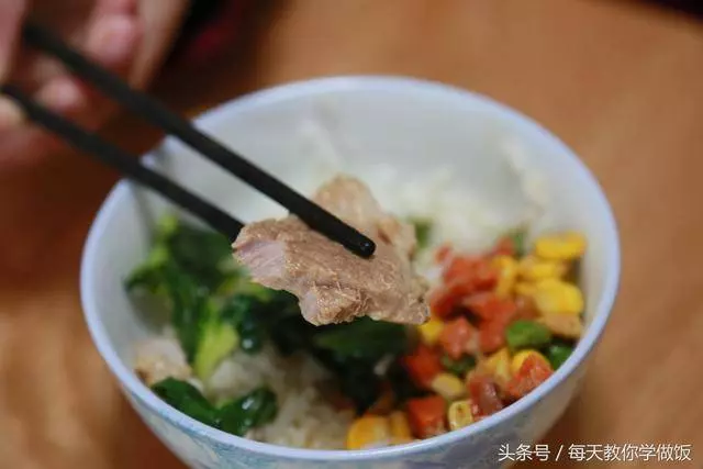 超簡單的一款營養湯,小學生吃了身體棒