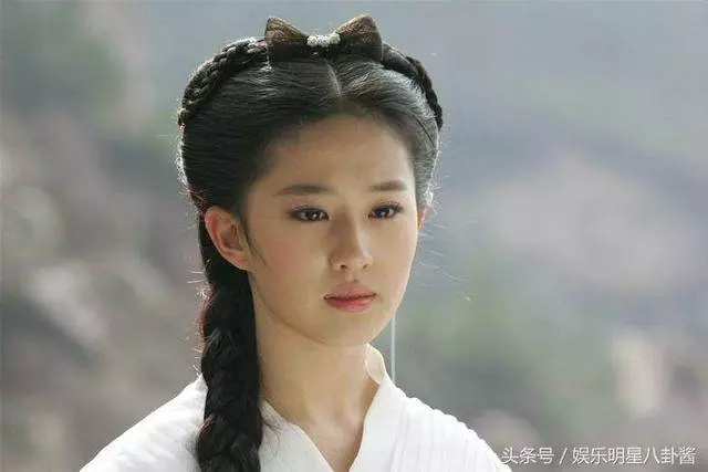 6位富二代明星,第1位坐擁10億遺產,第6位還有黑道背景 -