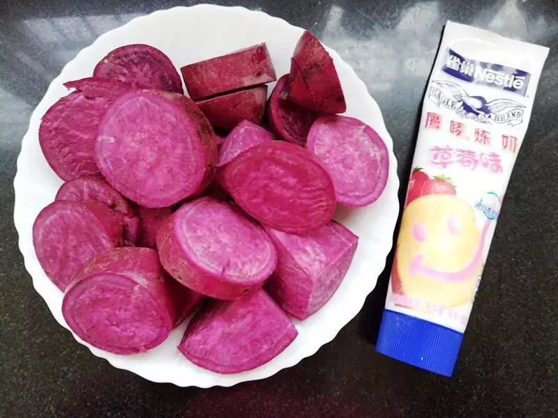 不要炸不要煮,一蒸一抹一卷,色香味俱全的小點心兒子直呼好吃
