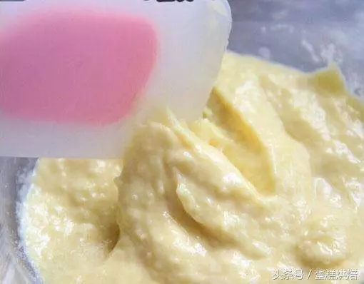 平底鍋版酸奶小蛋糕,口感柔軟細膩,超好吃,剛出鍋小孩搶光光