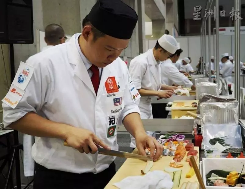 椰漿飯參巴蘇東成配料獲青睞 大馬壽司師傅稱霸全球賽 -