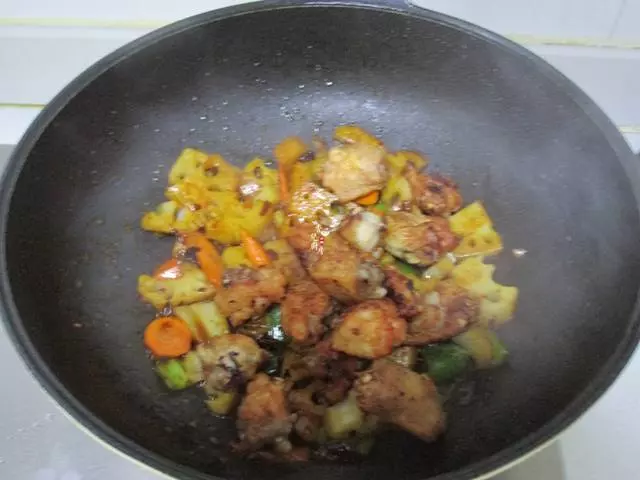 蓮藕這樣吃才叫過癮,配上米飯大呼過癮,一不小心就多吃一碗