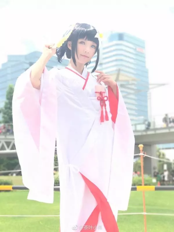 中國 Coser 在日本 C92 重現《火影忍者》雛田新娘裝,第3 認不出來是誰、第4 一秒變雛田!