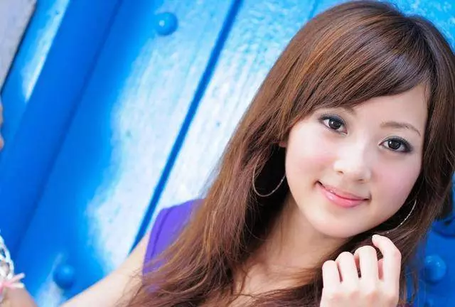 「命裡藏金」的5大生肖女,是大富大貴的命格,一輩子旺夫招財