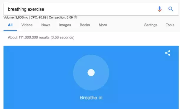 Google推出呼吸練習小遊戲 搜尋特定關鍵字「跟著圓點吸氣~吐氣~」超舒壓!