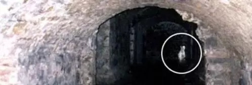 是否有鬼魂存在?那些無法解釋的恐怖照,膽小慎入