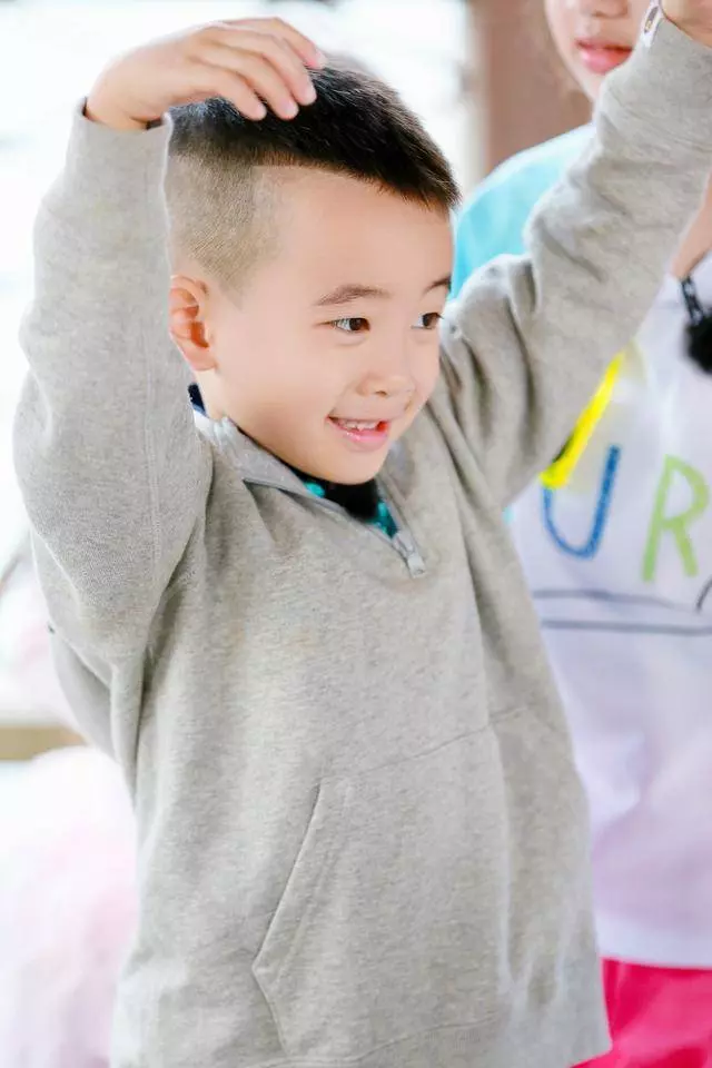 帶Jasper回歸《爸爸去哪兒6》,被吐槽的陳小春這回變了