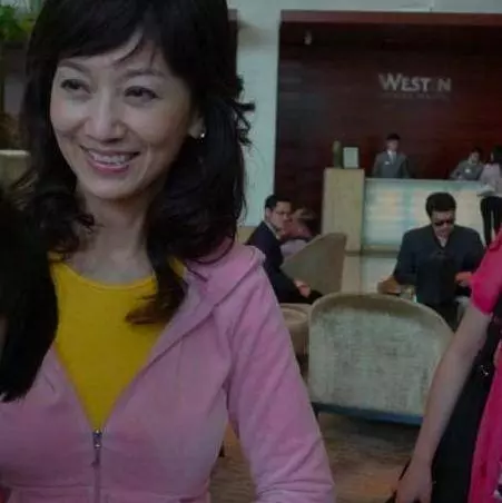 不老女神的素顏照:趙薇嚇人,關之琳憔悴,溫碧霞老了,只有她才是當之無愧的女神