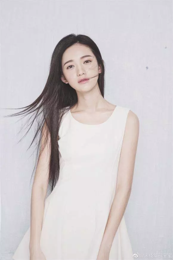 【她是最美丫鬟】《延禧攻略》傅恆貼身婢女「青蓮」私下美到爆,戲外靚過明玉、爾晴~