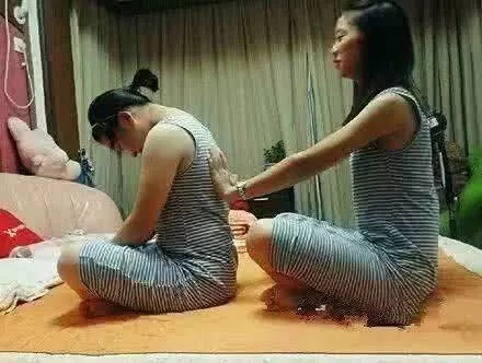 丈夫加班,俺害怕去妯娌家過夜,走進臥室順手拉下窗簾,俺癱地上