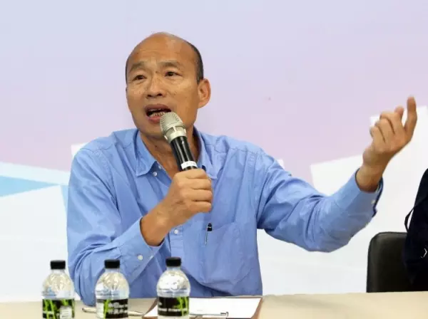 選前選後「不一樣」選前自信喊話,選後態度「180度大翻轉」他爆料:很多高雄人都後悔投給他了!