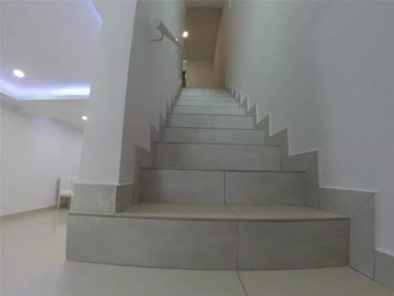 本地小夫妻,僅用60000令吉改造二手雙層排屋,小成本打造出自己夢想家